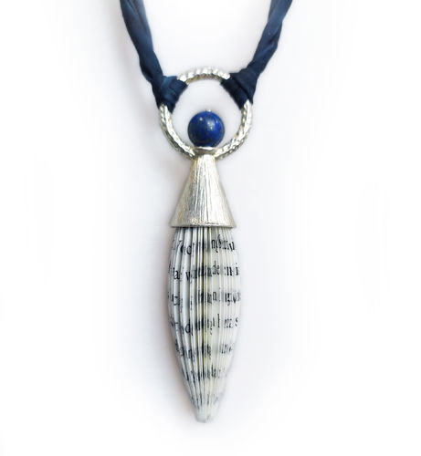 Literary spindle necklace in silver plated setting with Lapislazuli